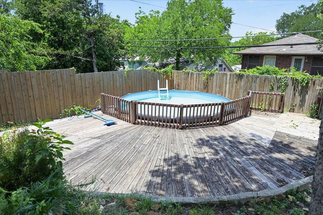 3319 Irwindell Boulevard, Dallas, TX 75211