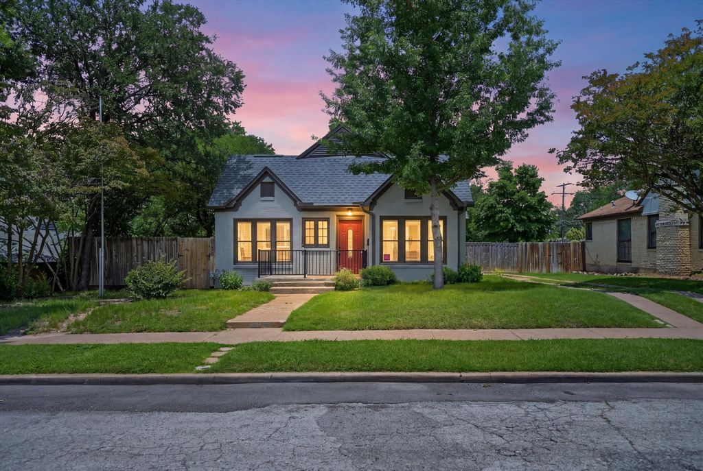 3319 Irwindell Boulevard, Dallas, TX 75211