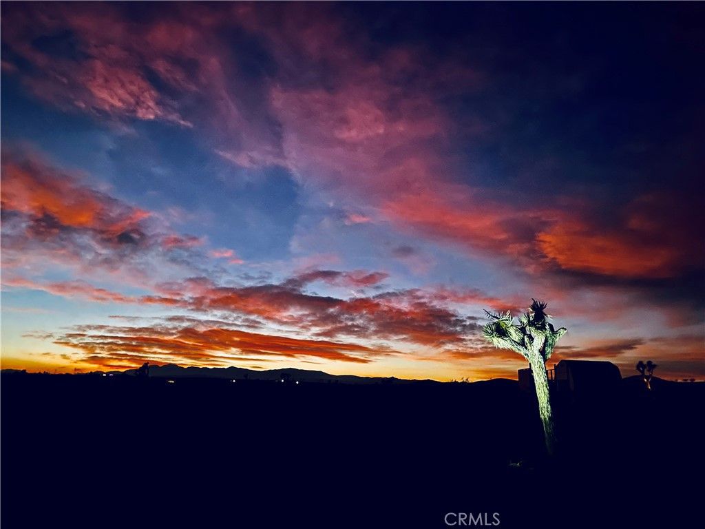 Image 1 of property listing at 61915 Sunny Sands Drive, Joshua Tree, CA 92252