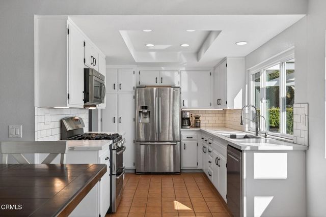 10696 Loma Vista Road, Ventura, CA 93004