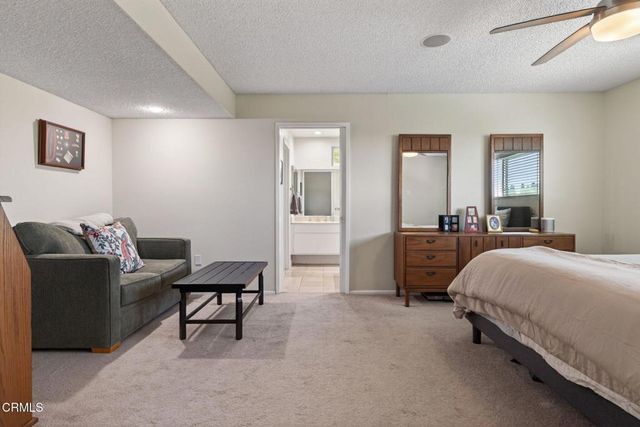 10696 Loma Vista Road, Ventura, CA 93004