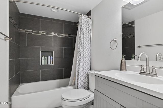 10696 Loma Vista Road, Ventura, CA 93004