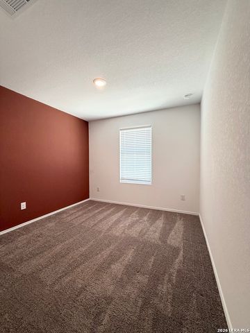 713 Kildeer Trl, New Braunfels, TX 78132