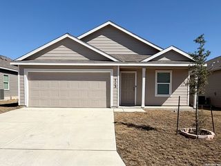 713 Kildeer Trl, New Braunfels, TX 78132