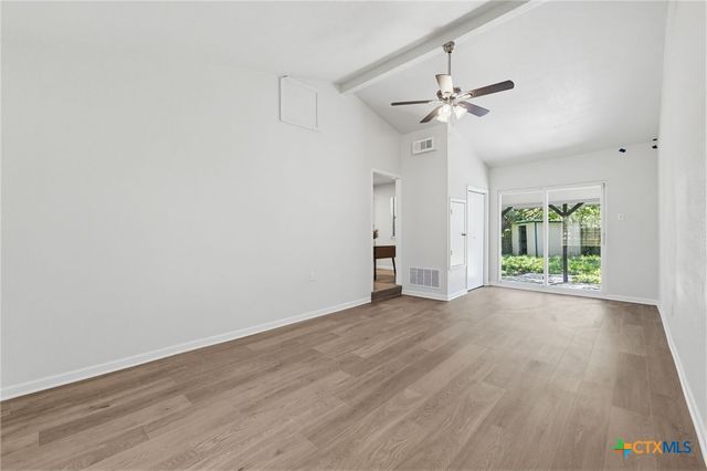 126 E Bobwhite Lane, Harker Heights, TX 76548
