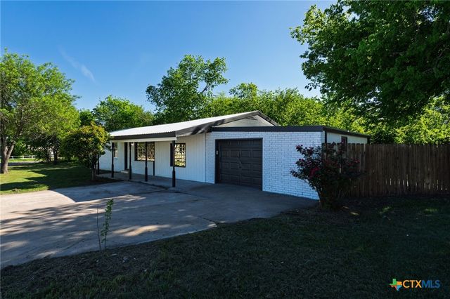 126 E Bobwhite Lane, Harker Heights, TX 76548