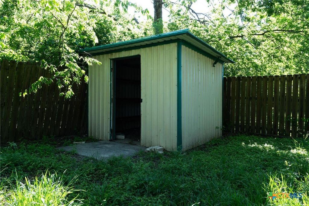 Image 26 of property listing at 126 E Bobwhite Lane, Harker Heights, TX 76548