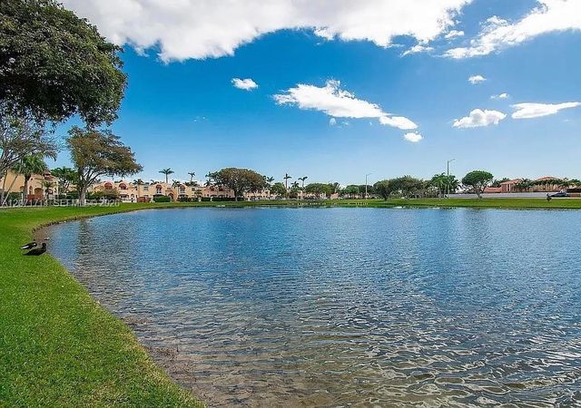8575 NW 5th Terrace 1509, Miami, FL 33126