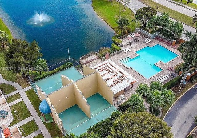 8575 NW 5th Terrace 1509, Miami, FL 33126