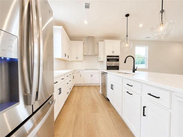 3290 Willow Glade Trail, Lawrenceville, GA 30043