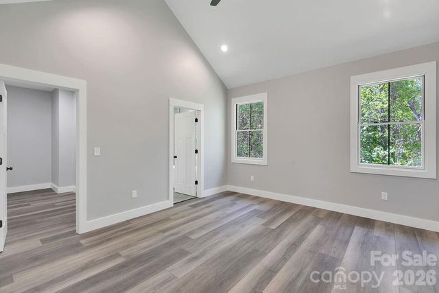 404 High Ridge Drive, Mills River, NC 28759