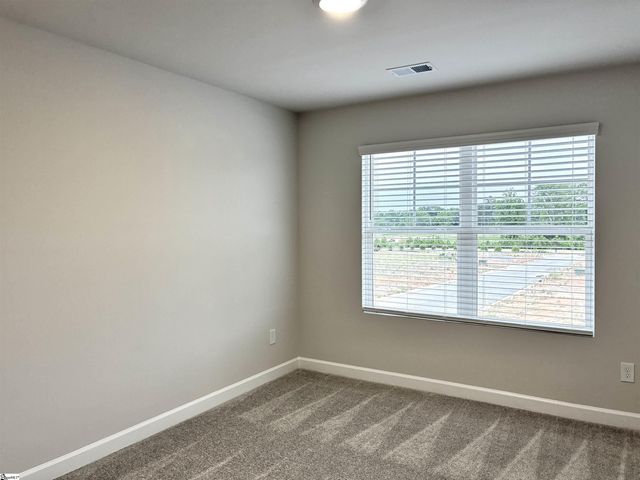 1436 Johnstone Drive, Reidville, SC 29375