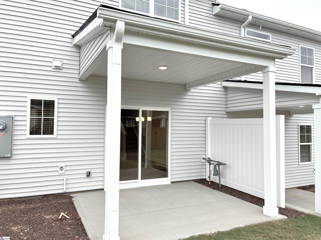 1436 Johnstone Drive, Reidville, SC 29375