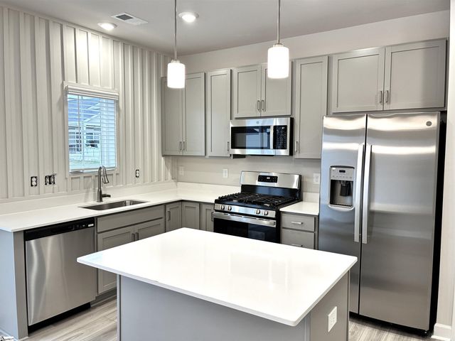 1436 Johnstone Drive, Reidville, SC 29375
