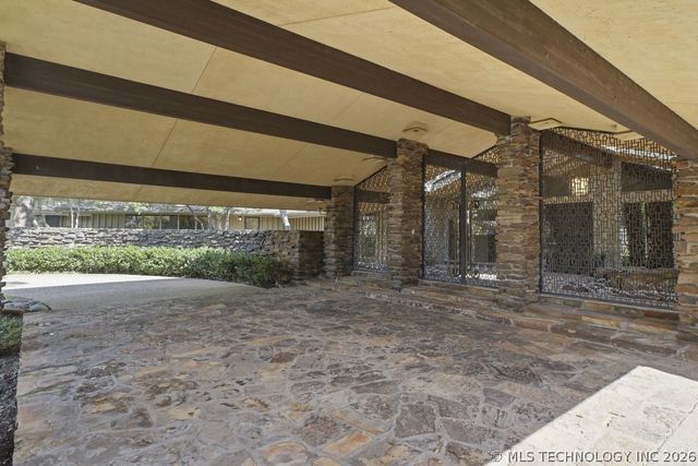 3701 S Atlanta Place, Tulsa, OK 74105