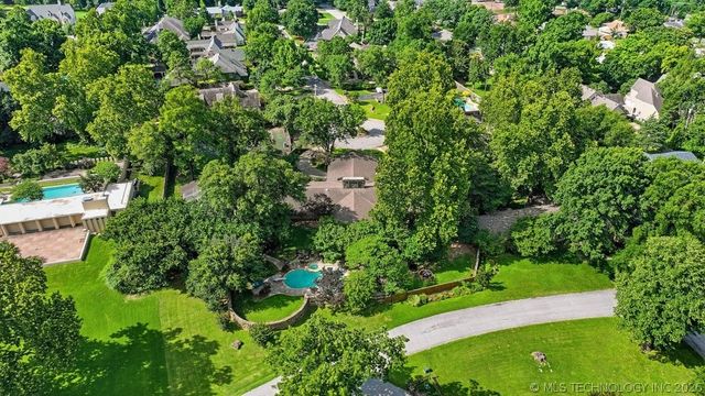 3701 S Atlanta Place, Tulsa, OK 74105