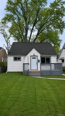 29022 John Hauk Street, Garden City, MI 48135