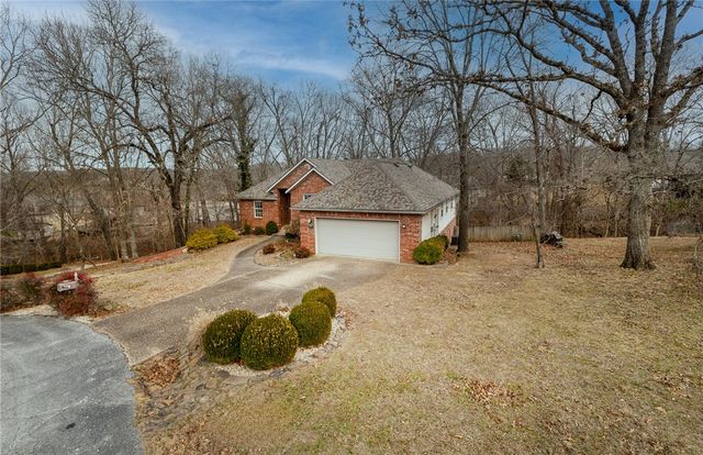 8176 Top Flite Circle, Rogers, AR 72756