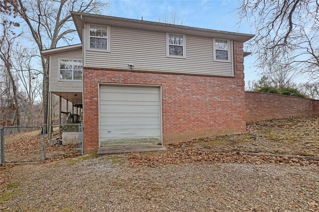 8176 Top Flite Circle, Rogers, AR 72756