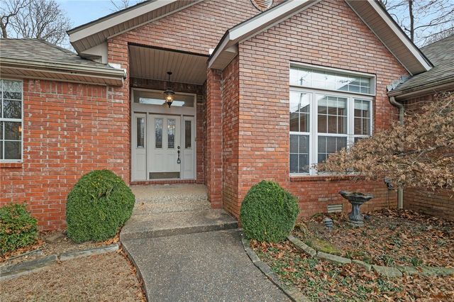 8176 Top Flite Circle, Rogers, AR 72756