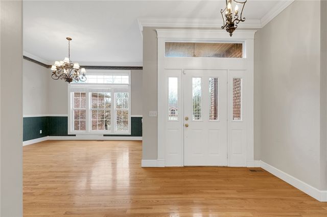 8176 Top Flite Circle, Rogers, AR 72756