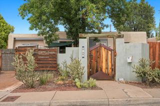 2723 Hyder Avenue SE, Albuquerque, NM 87106