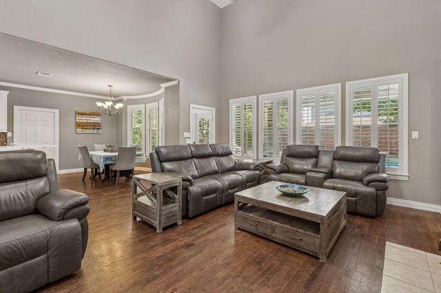 6328 Creek Bluff Court, Sachse, TX 75048