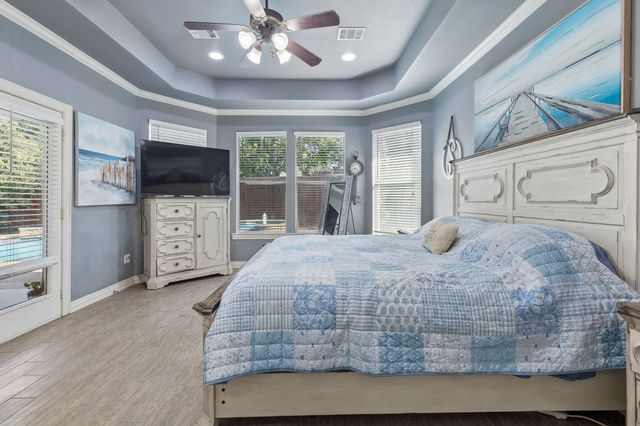 6328 Creek Bluff Court, Sachse, TX 75048