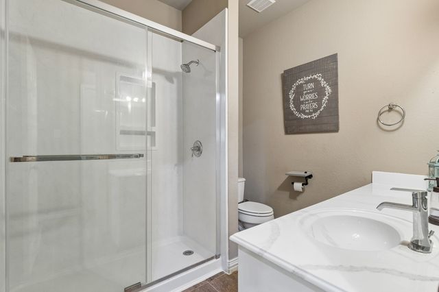 6328 Creek Bluff Court, Sachse, TX 75048