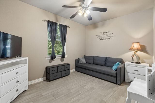 6328 Creek Bluff Court, Sachse, TX 75048