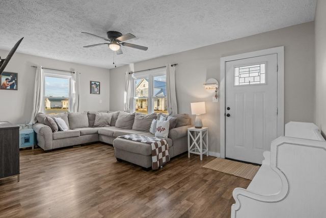 206 Joe St, Waverly, TN 37185