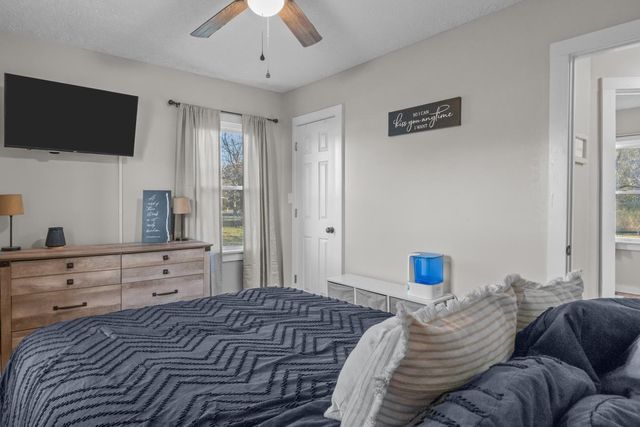 206 Joe St, Waverly, TN 37185