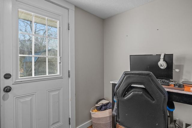 206 Joe St, Waverly, TN 37185