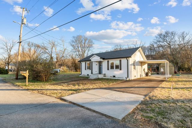 206 Joe St, Waverly, TN 37185