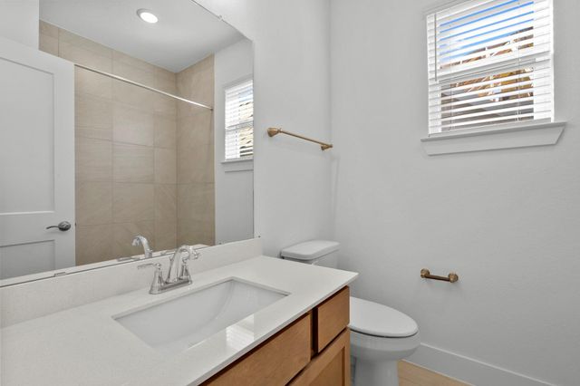 5227 Celestial Court, Iowa Colony, TX 77583