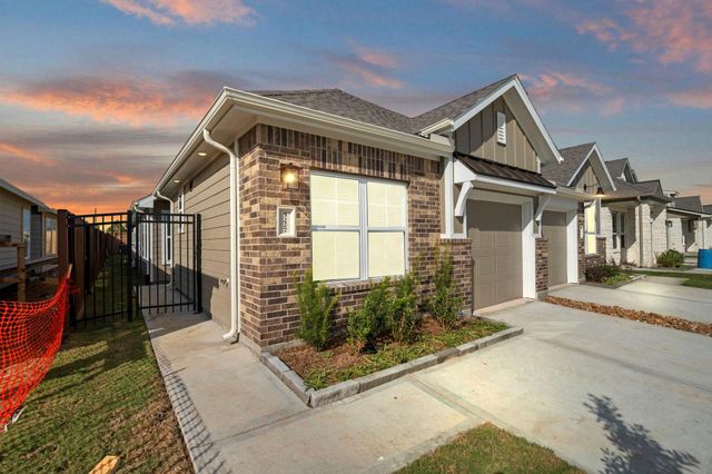 5227 Celestial Court, Iowa Colony, TX 77583