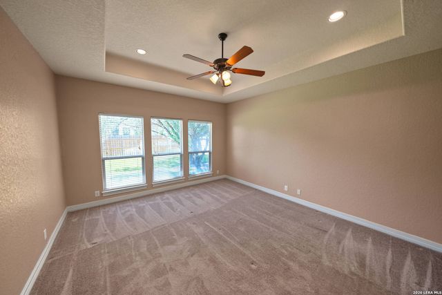 15513 DELL LN, Selma, TX 78154