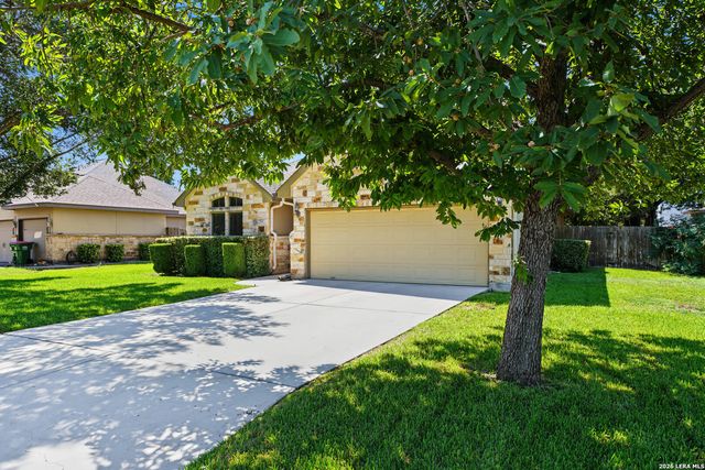 15513 DELL LN, Selma, TX 78154