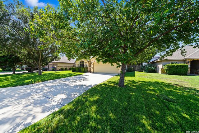 15513 DELL LN, Selma, TX 78154