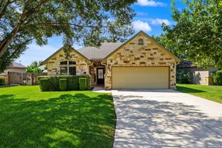 15513 DELL LN, Selma, TX 78154