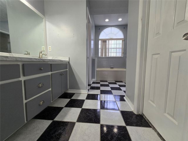 3901 LAUREL BRANCH COURT, Lakeland, FL 33810
