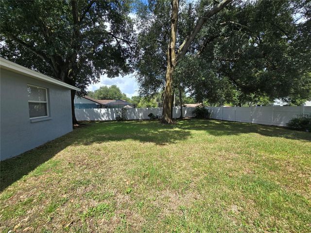 3901 LAUREL BRANCH COURT, Lakeland, FL 33810