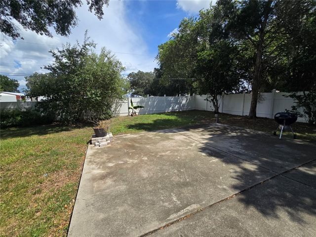 3901 LAUREL BRANCH COURT, Lakeland, FL 33810
