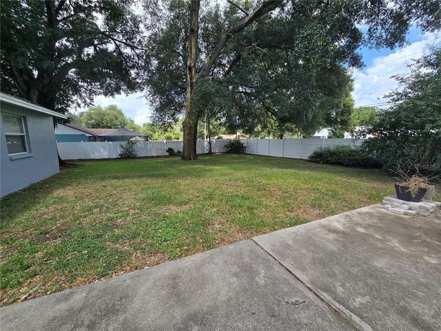 3901 LAUREL BRANCH COURT, Lakeland, FL 33810