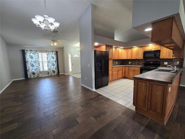 3901 LAUREL BRANCH COURT, Lakeland, FL 33810