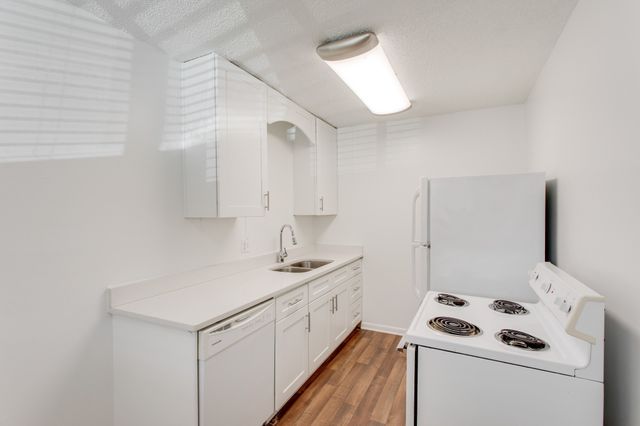 276 White Bridge Pike Apt 85, Nashville, TN 37209