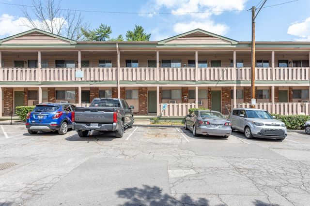 276 White Bridge Pike Apt 85, Nashville, TN 37209