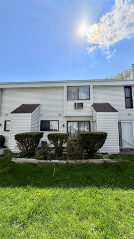 25 Pierces Road 28, Newburgh, NY 12550