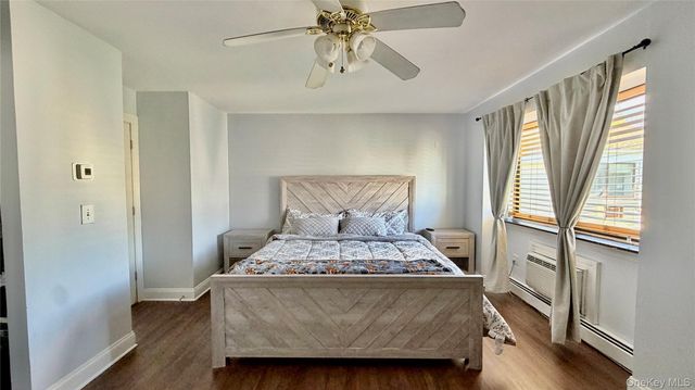25 Pierces Road 28, Newburgh, NY 12550