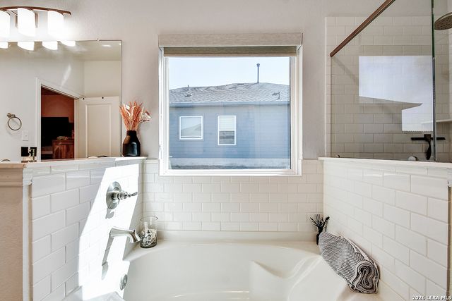 8863 Grey Elm, Elmendorf, TX 78112